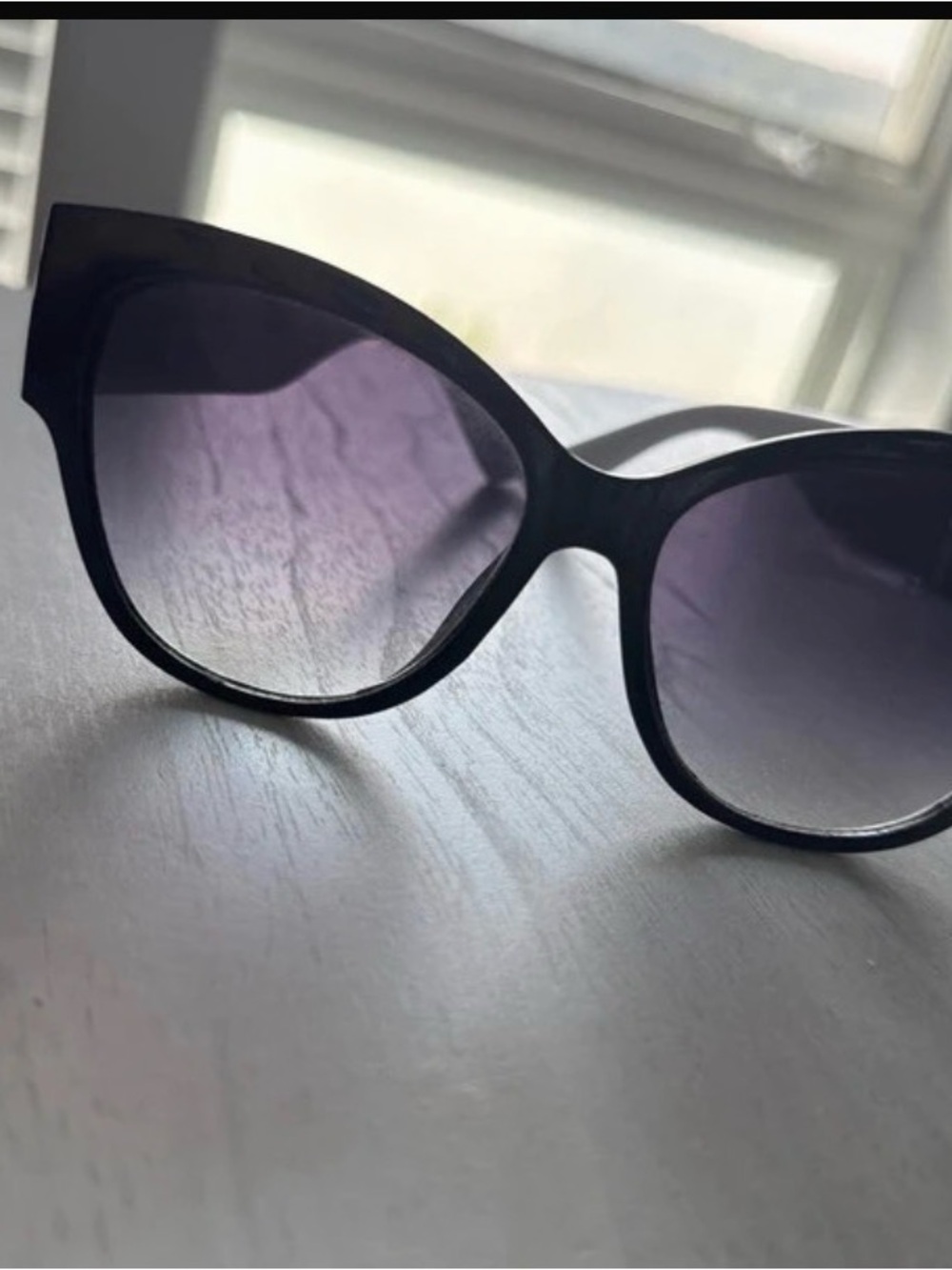 Black Cat-Eye Sunglasses with Gradient Purple Lenses